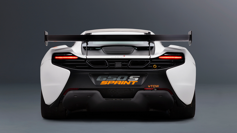 Illustration for article titled The McLaren 650S Sprint Is The GT3's Slightly Less Sinister Sibling
